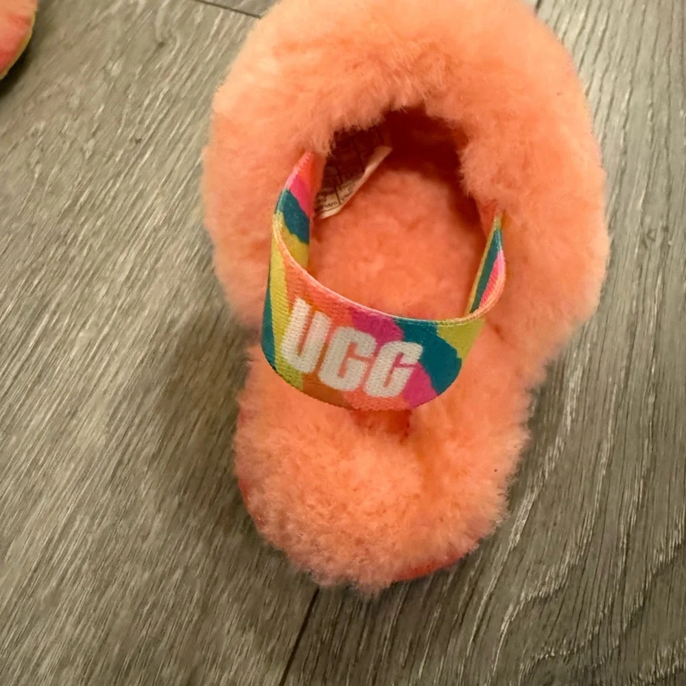 UGG Fluff Yeah Colorful Rainbow Stripe Sheepskin Cozy Slides Sandals Kids 7